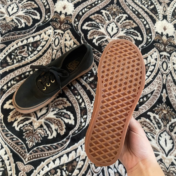 SOLD Vans Black & Gum Authentic Skate Sneakers - Picture 9 of 10